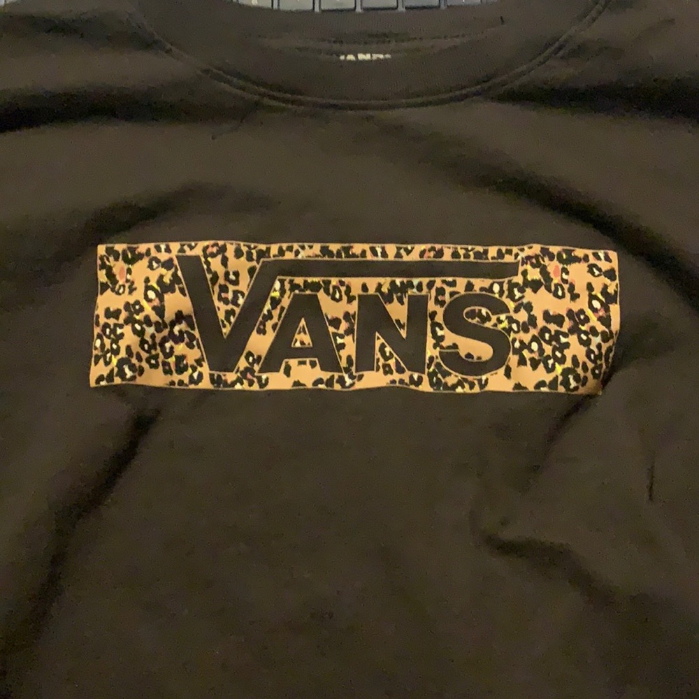 Long Sleeve Cropped Vans Shirts